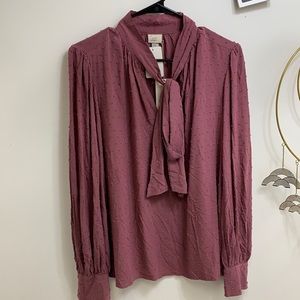 Cute stylish blouse, pink. Tag still on.
